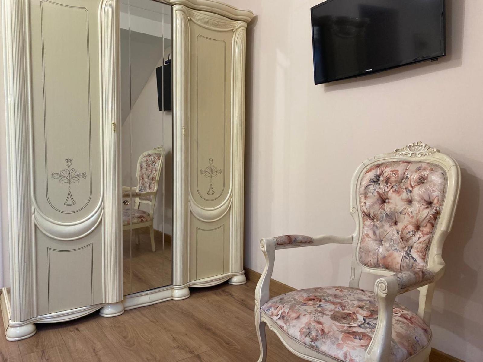 Apartament - Lesi Ukrainky 18  Lviv Extérieur photo