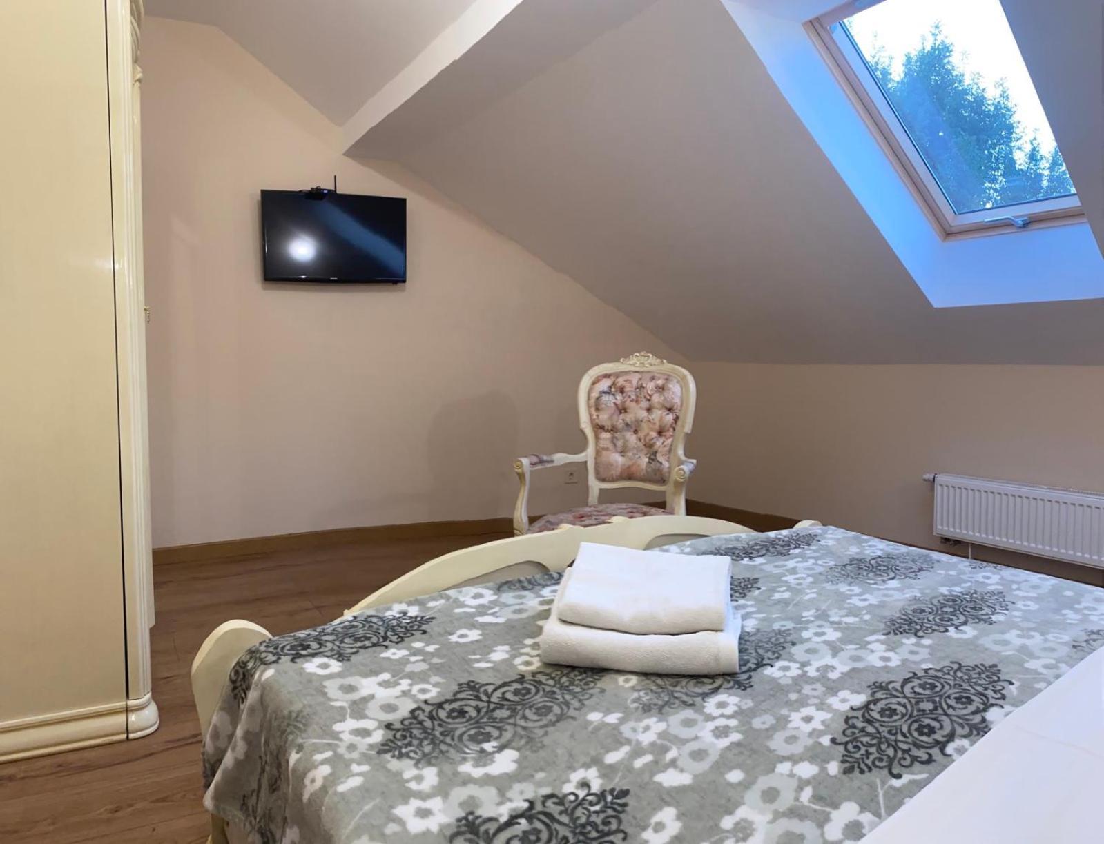 Apartament - Lesi Ukrainky 18  Lviv Extérieur photo