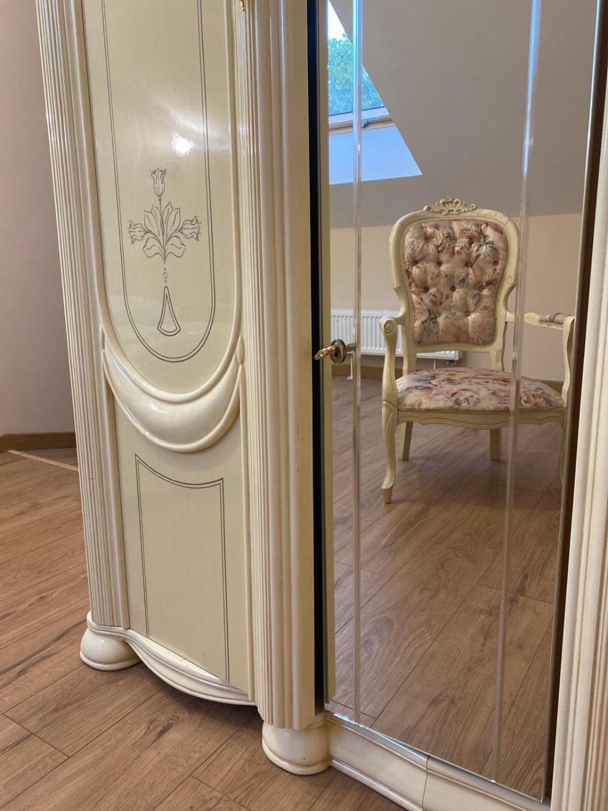 Apartament - Lesi Ukrainky 18  Lviv Extérieur photo
