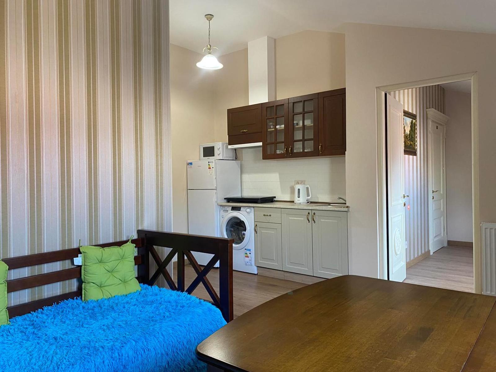 Apartament - Lesi Ukrainky 18  Lviv Extérieur photo
