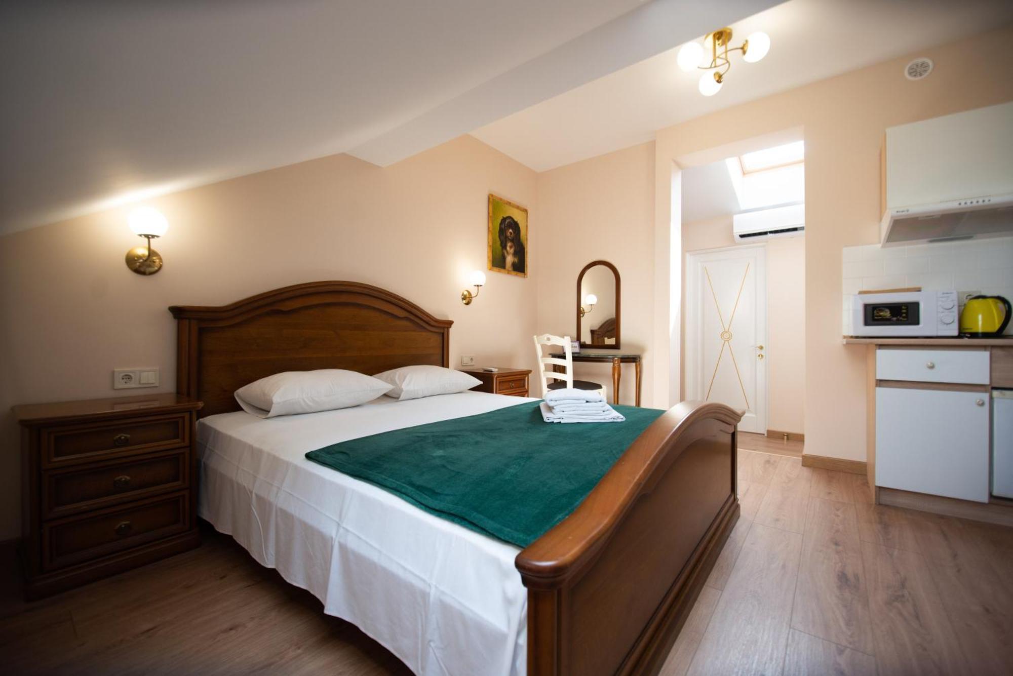 Apartament - Lesi Ukrainky 18  Lviv Extérieur photo