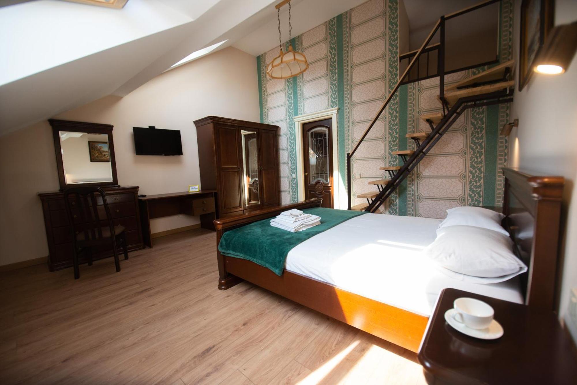 Apartament - Lesi Ukrainky 18  Lviv Extérieur photo