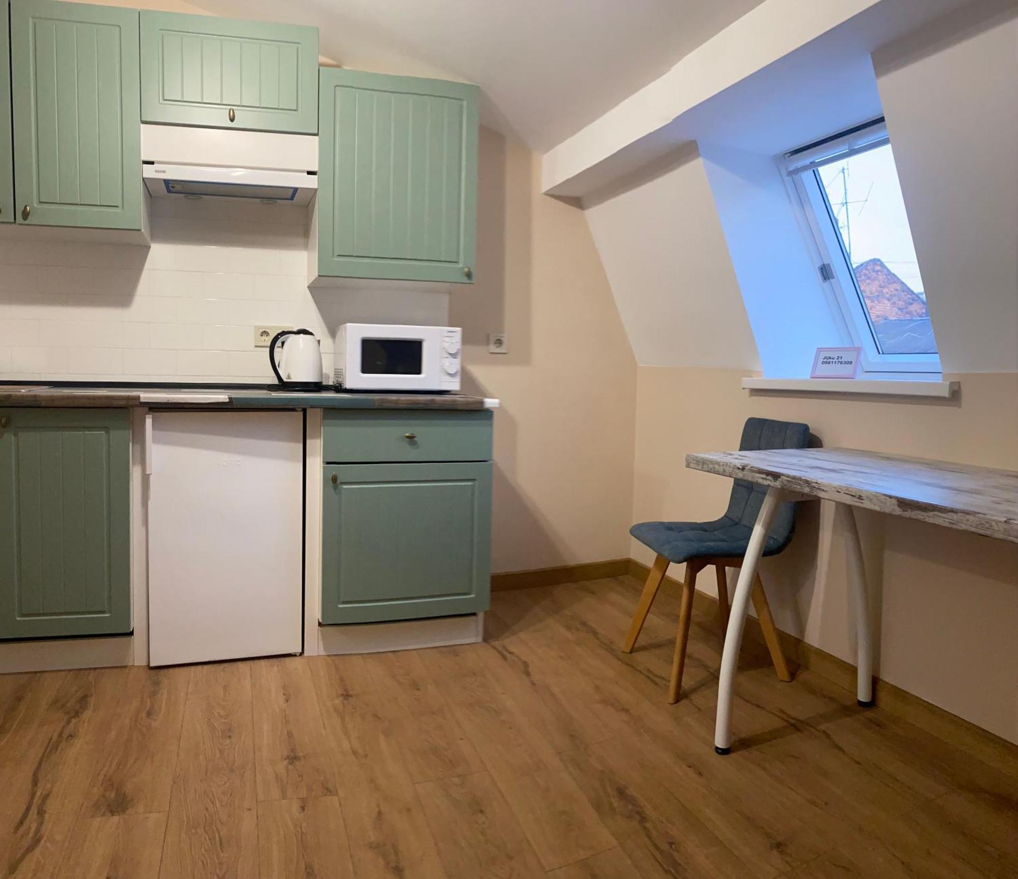 Apartament - Lesi Ukrainky 18  Lviv Extérieur photo