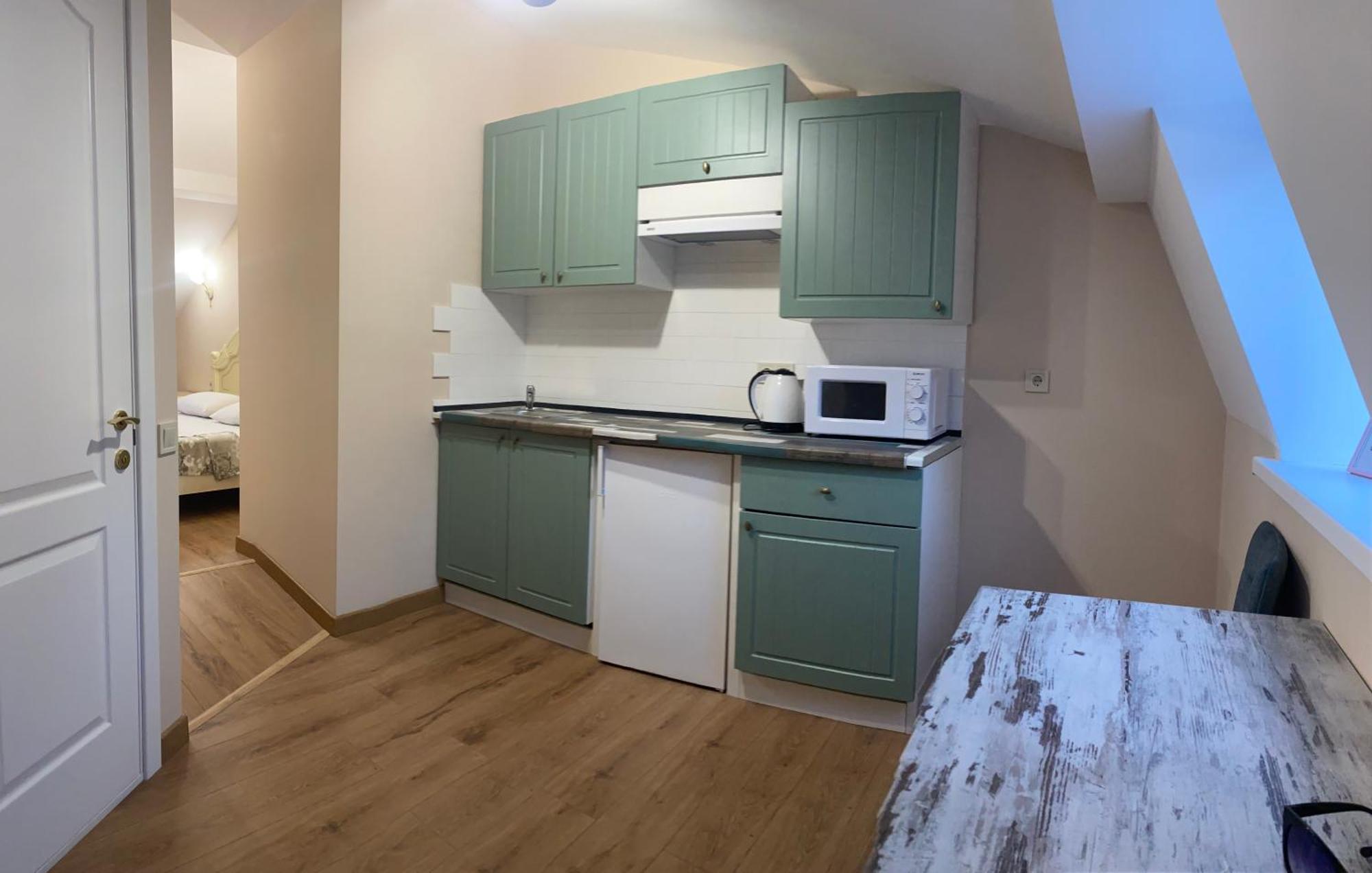 Apartament - Lesi Ukrainky 18  Lviv Extérieur photo